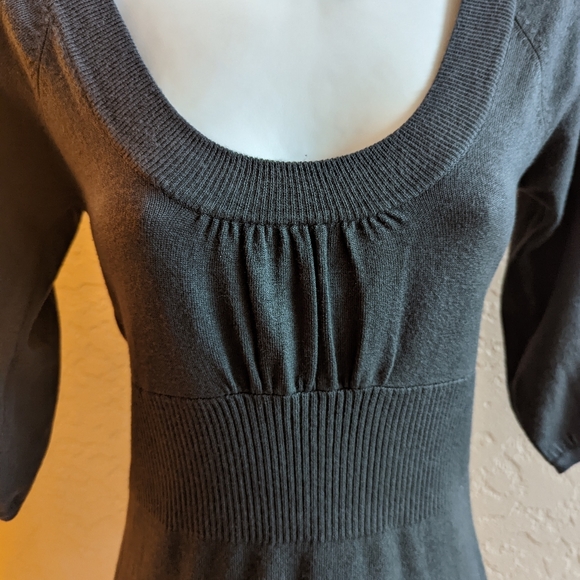 Size 3 Gray Sweater Dress babydoll style. In very good condition. Stretchy. Soft - Picture 2 of 4